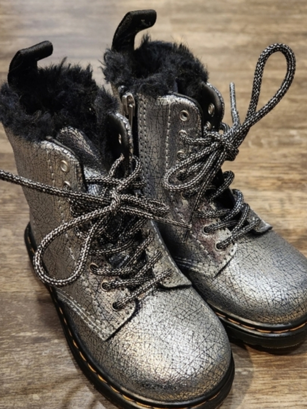 Dr. Martens Metallic Silver Faux Fur Lace-Up Boots Size 8 Toddler Winter